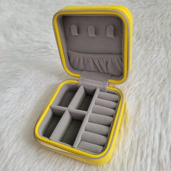 Looney Toons Tweety Bird Jewelry Storage Box - Picture 6 of 8